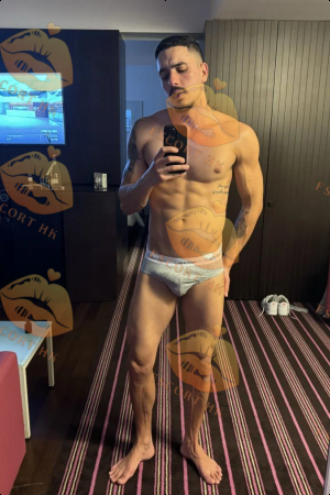 Mario photo 10, latina, average, black hair, 188 cm, 83 kg, Hong Kong
