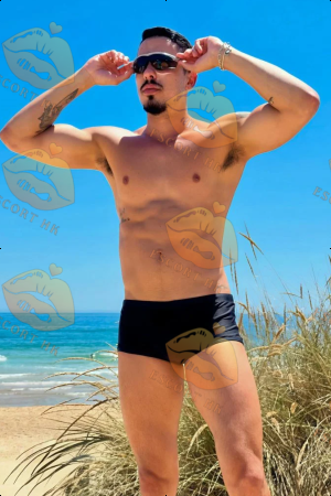 Mario photo 12, latina, average, black hair, 188 cm, 83 kg, Hong Kong