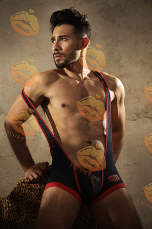 Do photo 14, latina, average, black hair, 173 cm, 68 kg, Hong Kong
