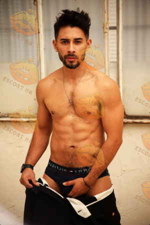 Do photo 18, latina, average, black hair, 173 cm, 68 kg, Hong Kong