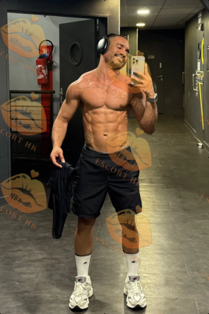 Jason photo 31, latina, average, black hair, 175 cm, 74 kg, Hong Kong