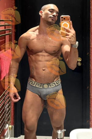 Jason photo 34, latina, average, black hair, 175 cm, 74 kg, Hong Kong