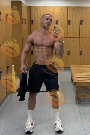Jason photo 36, latina, average, black hair, 175 cm, 74 kg, Hong Kong