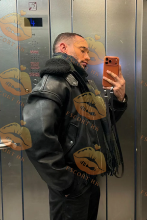 Jason photo 50, latina, average, black hair, 175 cm, 74 kg, Hong Kong