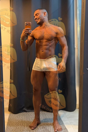 Jason photo 71, latina, average, black hair, 175 cm, 74 kg, Hong Kong