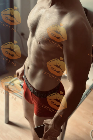 Jacob photo 14, european, average, black hair, 175 cm, 70 kg, Hong Kong