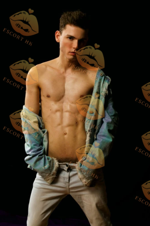 Fabian photo 14, european, slim, brunette, 183 cm, 61 kg, Hong Kong