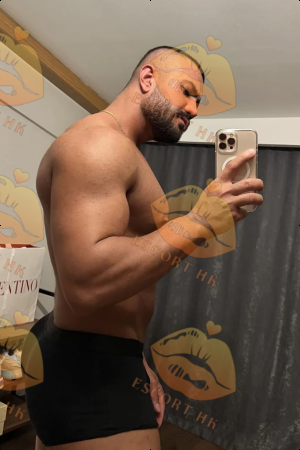 Max photo 5, european, curvy, black hair, 180 cm, 81 kg, Hong Kong