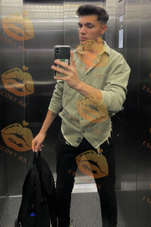 Antonio photo 5, latina, average, black hair, 180 cm, 77 kg, Hong Kong