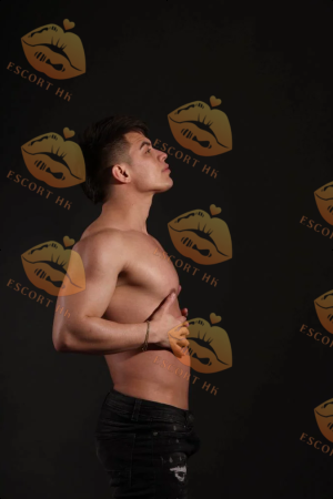 Cade photo 21, latina, curvy, brunette, 170 cm, 74 kg, Hong Kong