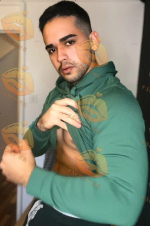 Mateo photo 17, latina, curvy, black hair, 180 cm, 81 kg, Hong Kong