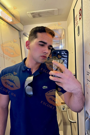 Mateo photo 19, latina, curvy, black hair, 180 cm, 81 kg, Hong Kong