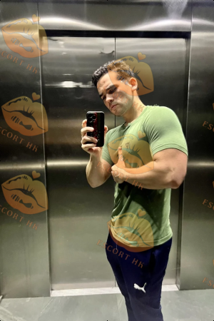 Mateo photo 6, latina, curvy, black hair, 180 cm, 81 kg, Hong Kong