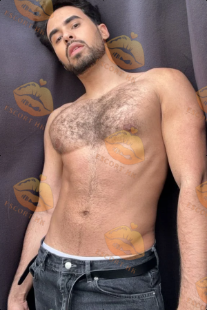 Ben photo 38, latina, curvy, black hair, 178 cm, 81 kg, Hong Kong