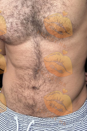 Ben photo 40, latina, curvy, black hair, 178 cm, 81 kg, Hong Kong