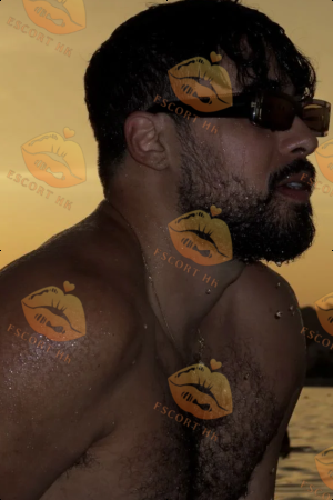 Ben photo 44, latina, curvy, black hair, 178 cm, 81 kg, Hong Kong