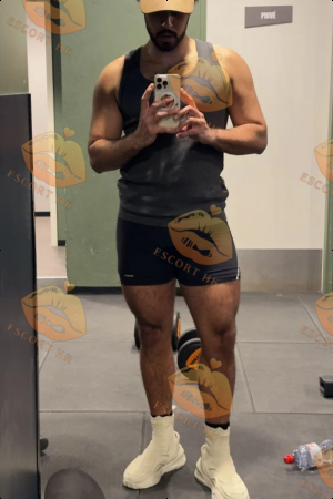 Ben photo 7, latina, curvy, black hair, 178 cm, 81 kg, Hong Kong