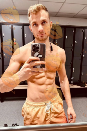 Antonio photo 1, slavic, average, brunette, 188 cm, 77 kg, Hong Kong