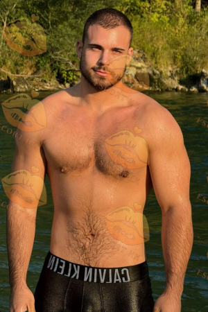 Marco photo 3, slavic, curvy, brunette, 195 cm, 110 kg, Hong Kong