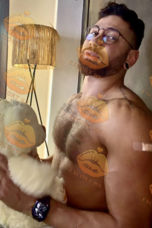 Matthew photo 26, latina, curvy, brunette, 180 cm, 81 kg, Hong Kong