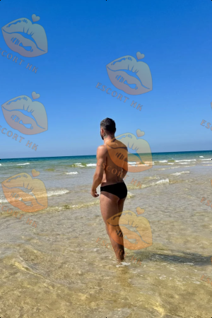 Matthew photo 33, latina, curvy, brunette, 180 cm, 81 kg, Hong Kong