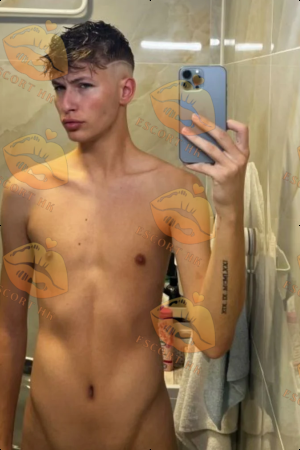 Juan photo 12, european, slim, blonde hair, 188 cm, 58 kg, Hong Kong