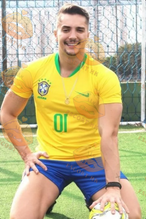 Hajoon photo 29, slavic, curvy, blonde hair, 183 cm, 90 kg, Hong Kong