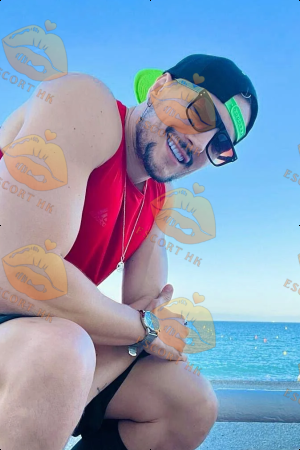 Hajoon photo 31, slavic, curvy, blonde hair, 183 cm, 90 kg, Hong Kong