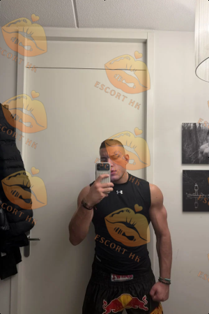 Fabian photo 23, slavic, curvy, black hair, 185 cm, 86 kg, Hong Kong