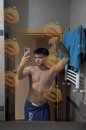 Michael photo 8, european, average, black hair, 175 cm, 63 kg, Hong Kong