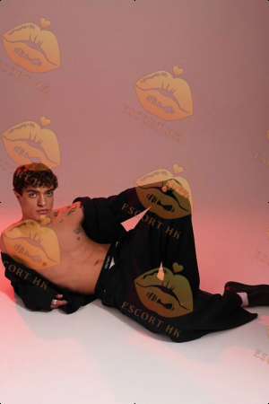 Juan photo 7, latina, average, brunette, 183 cm, 70 kg, Hong Kong