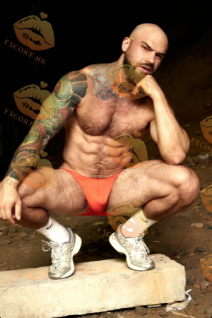 Slade photo 33, european, curvy, brunette, 190 cm, 100 kg, Hong Kong