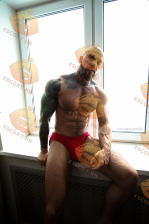 Slade photo 6, european, curvy, brunette, 190 cm, 100 kg, Hong Kong