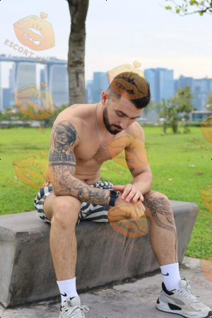 Felix photo 4, european, average, black hair, 178 cm, 72 kg, Hong Kong