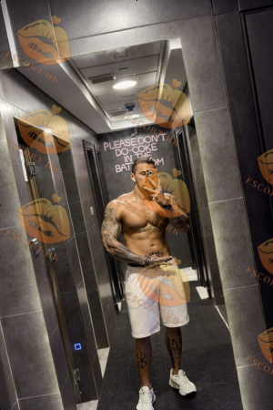 Cristian photo 4, latina, curvy, brunette, 180 cm, 95 kg, Hong Kong