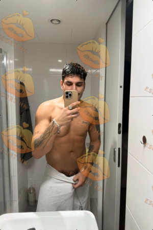 Peter photo 7, latina, average, black hair, 183 cm, 77 kg, Hong Kong