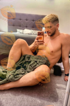 Roman photo 15, slavic, curvy, blonde hair, 185 cm, 90 kg, Hong Kong