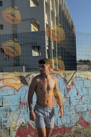 Gage photo 9, european, curvy, brunette, 175 cm, 77 kg, Hong Kong