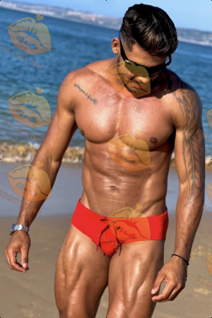 Hiroshi photo 18, latina, curvy, black hair, 180 cm, 86 kg, Hong Kong