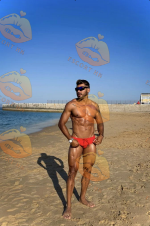 Hiroshi photo 7, latina, curvy, black hair, 180 cm, 86 kg, Hong Kong