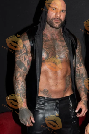 Mario photo 12, slavic, curvy, brunette, 178 cm, 100 kg, Hong Kong
