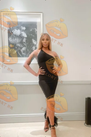 Avery photo 7, ebony, average, blonde hair, 182 cm, 72 kg, Large bust, Hong Kong