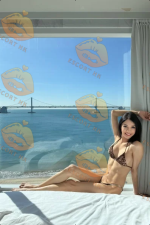 Thalia photo 3, european, average, brunette, 170 cm, 56 kg, Small bust, Hong Kong