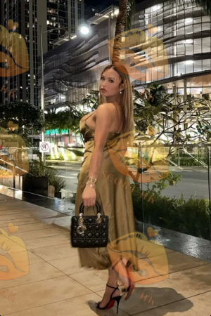 Talia photo 21, european, average, brunette, 161 cm, 56 kg, Medium bust, Hong Kong