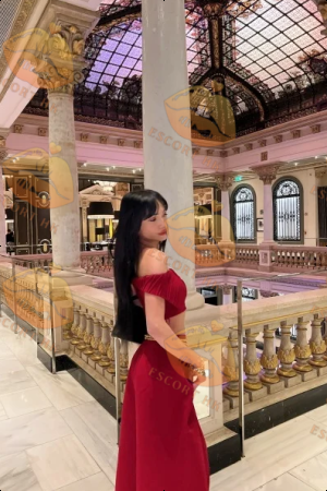 Alessandra photo 7, asian, slim, black hair, 164 cm, 45 kg, Small bust, Hong Kong