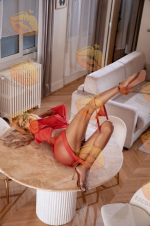 Demi photo 9, latina, slim, blonde hair, 167 cm, 49 kg, Medium bust, Hong Kong