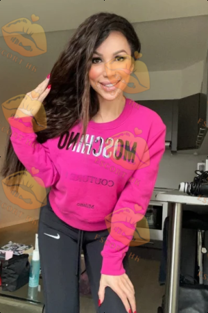 Daphne photo 43, latina, athletic, black hair, 170 cm, 68 kg, Medium bust, Hong Kong