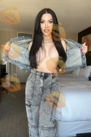Daphne photo 9, latina, athletic, black hair, 170 cm, 68 kg, Medium bust, Hong Kong
