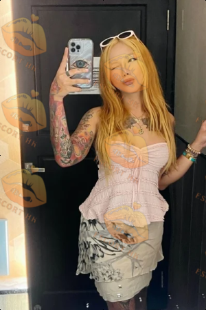 Tiffany photo 1, asian, average, blonde hair, 170 cm, 58 kg, Medium bust, Hong Kong