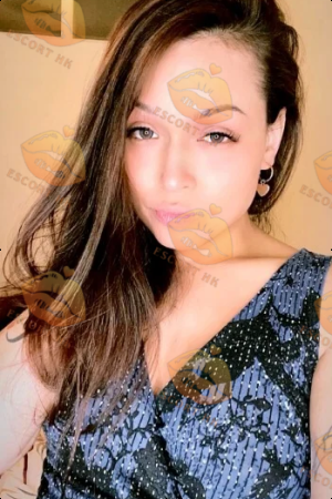 Luciana photo 11, european, curvy, brunette, 170 cm, 74 kg, Small bust, Hong Kong